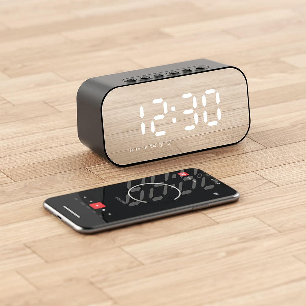 Parlante Bluetooth, Reloj, Despertador Havit M3